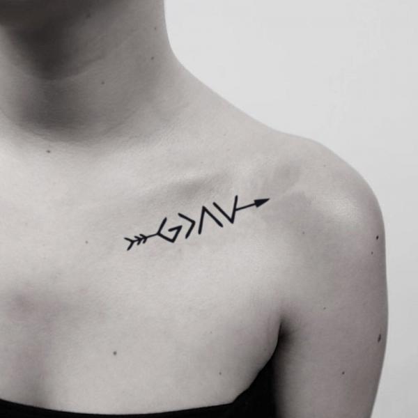 god is greater than the highs and lows clavicle tattoo