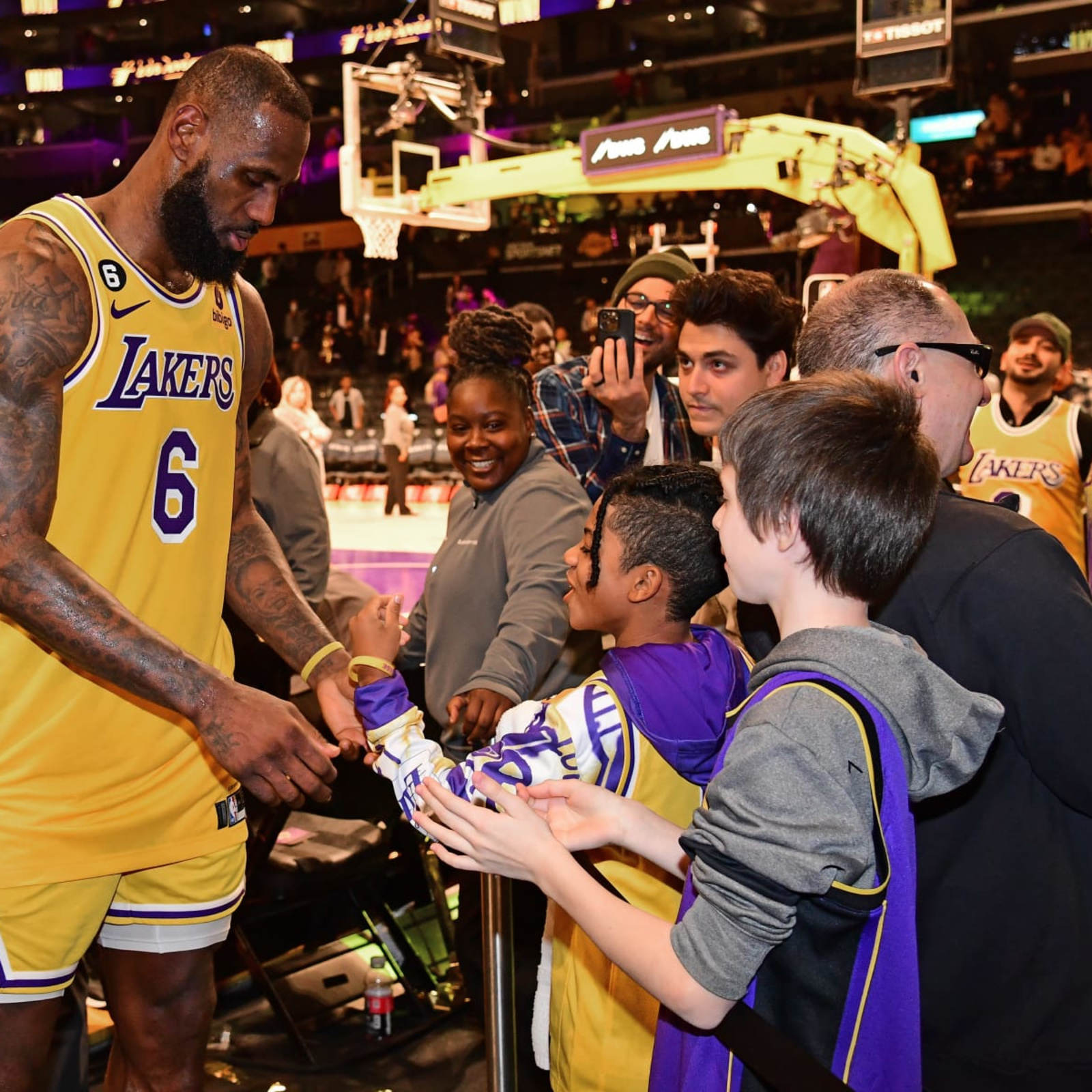 NBA Rumors: LeBron James Privately Questioned If Lakers Fans Would Fully  Embrace Him | News, Scores, Highlights, Stats, and Rumors | Bleacher Report
