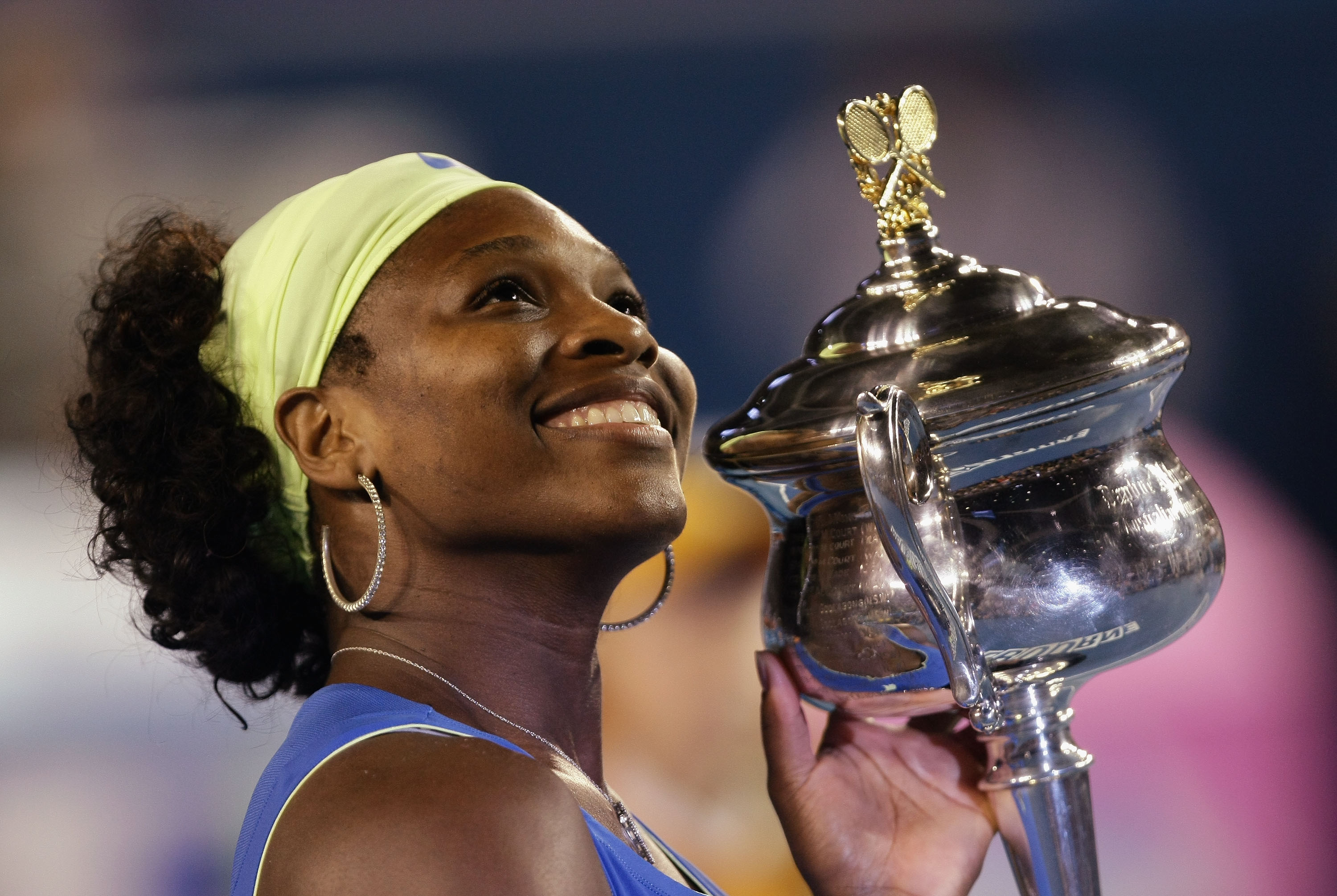 Serena Williams poses with the Daphne Akhurst Trophy after winning the women's final match at the 2009 Australian Open at Melbourne Park on January 31, 2009.