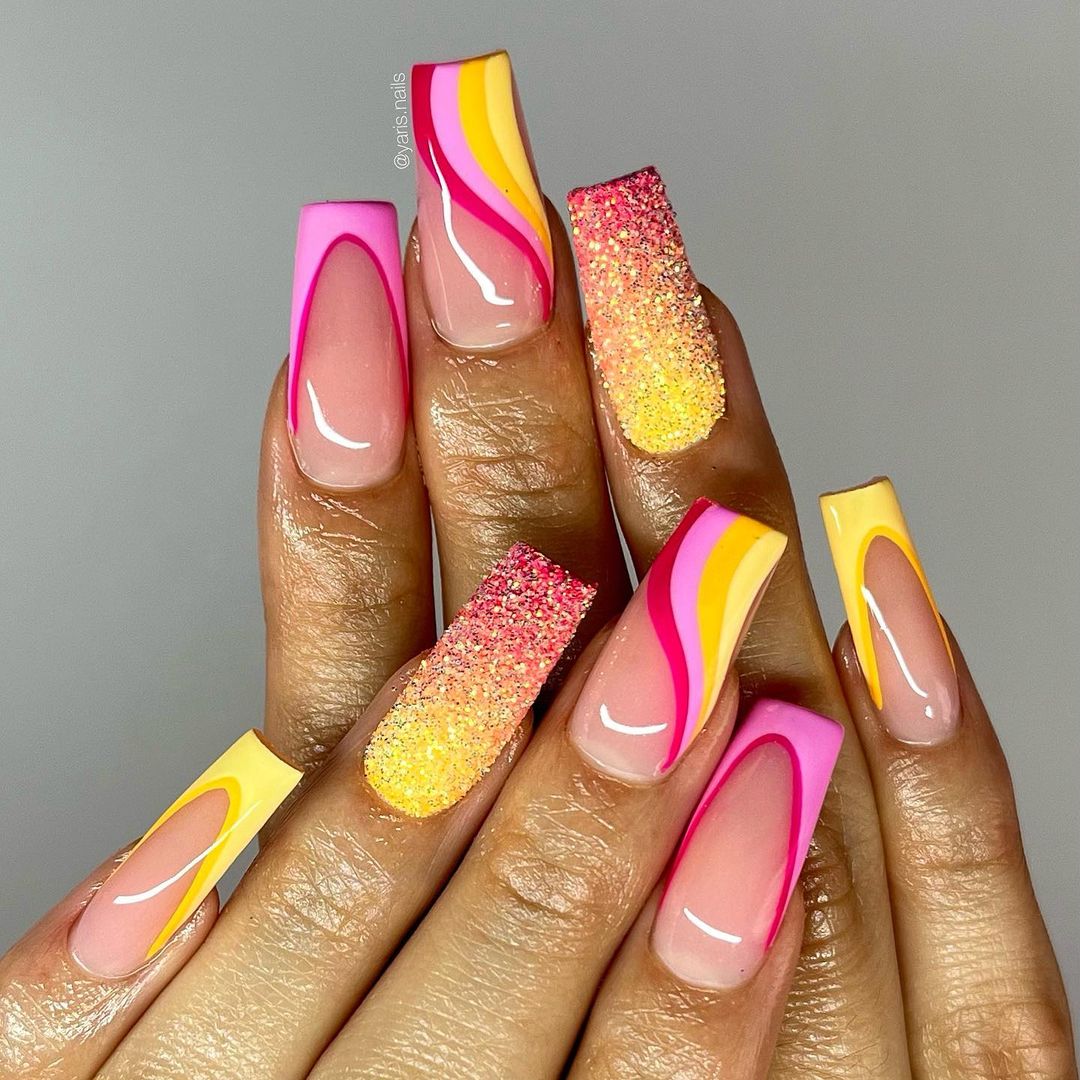 Elevate Your Style: Trendsetting Summer Coffin Nails of 2024