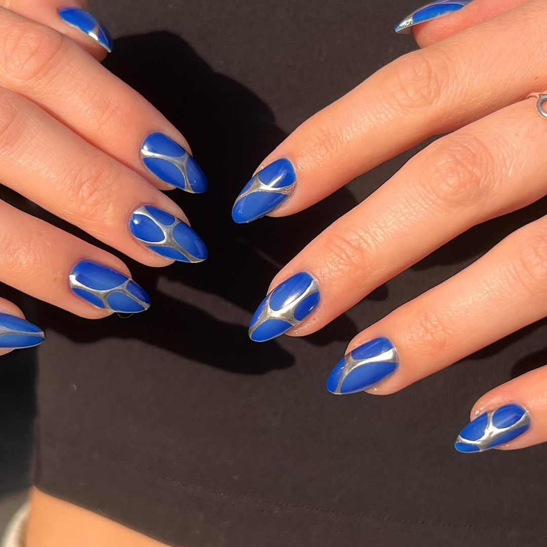 27 Stunning Blue and Silver Nails Ideas for Your Next Manicure