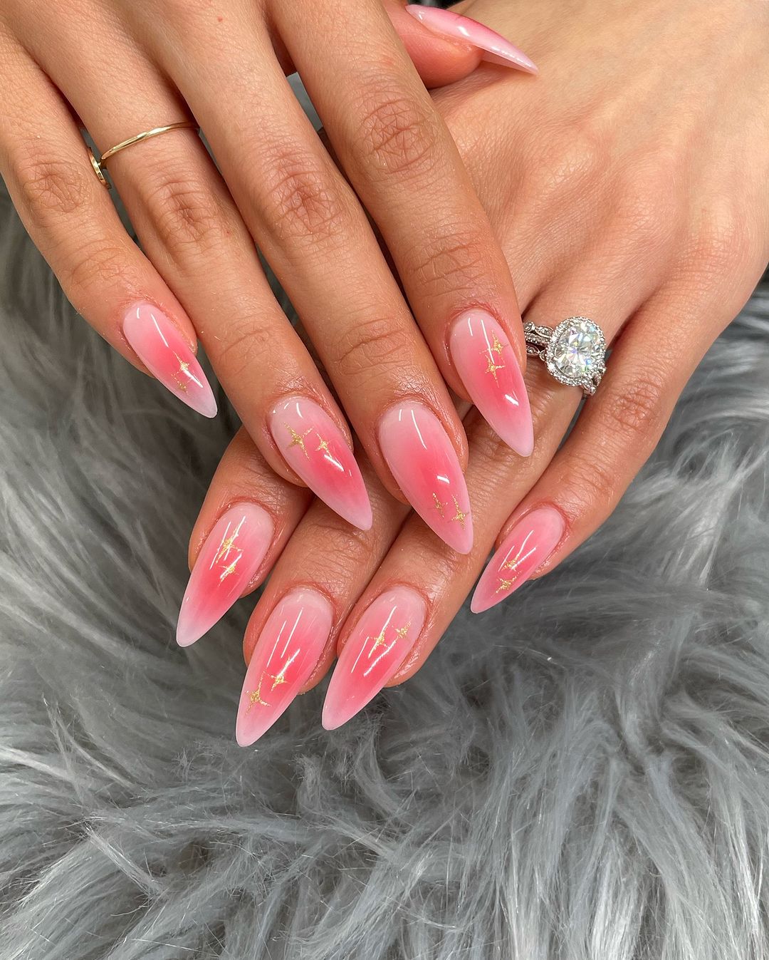 Sizzling Summer Almond Nails: Colorful Designs and Ideas