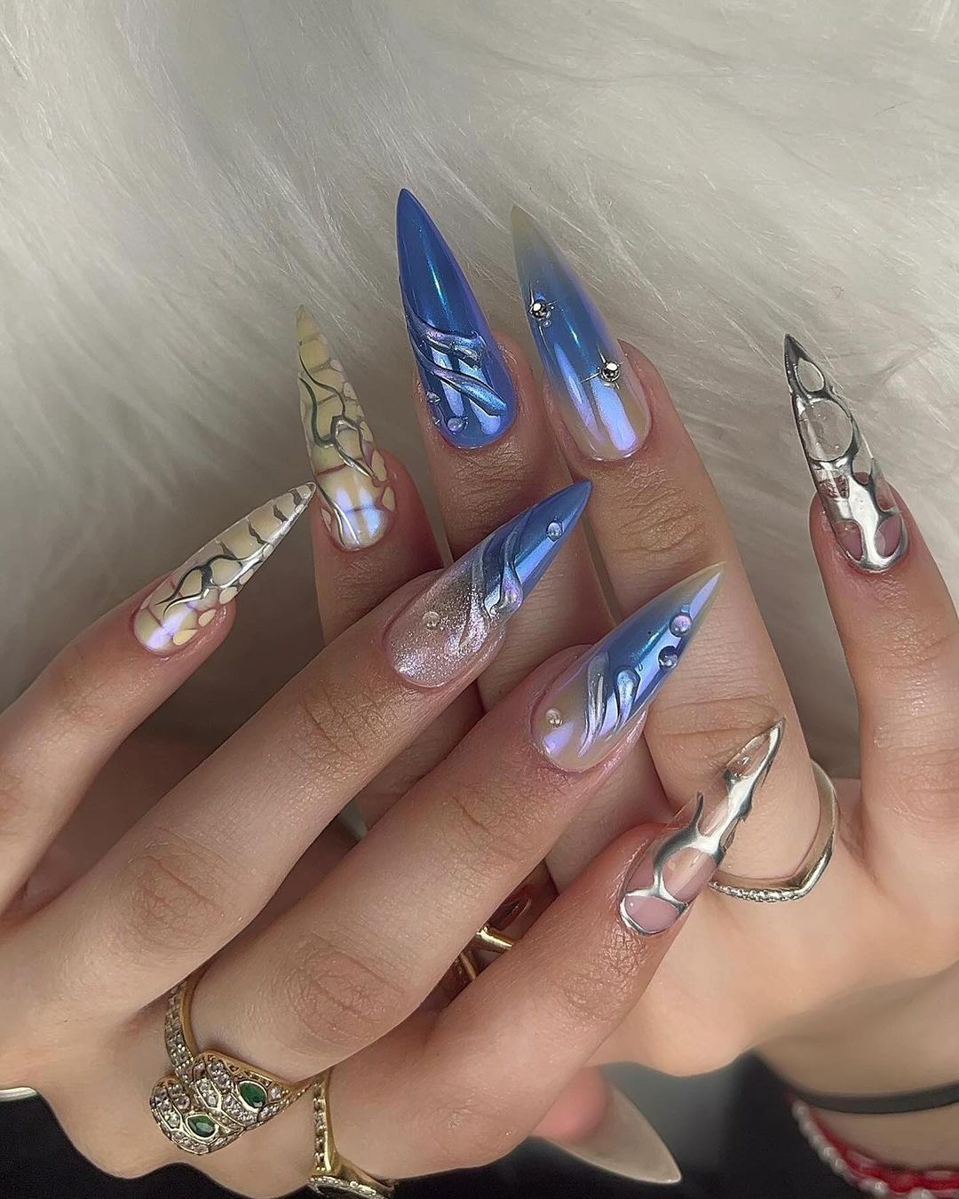 Get Ready to Sizzle: Discover the Hottest Summer Nail Trends