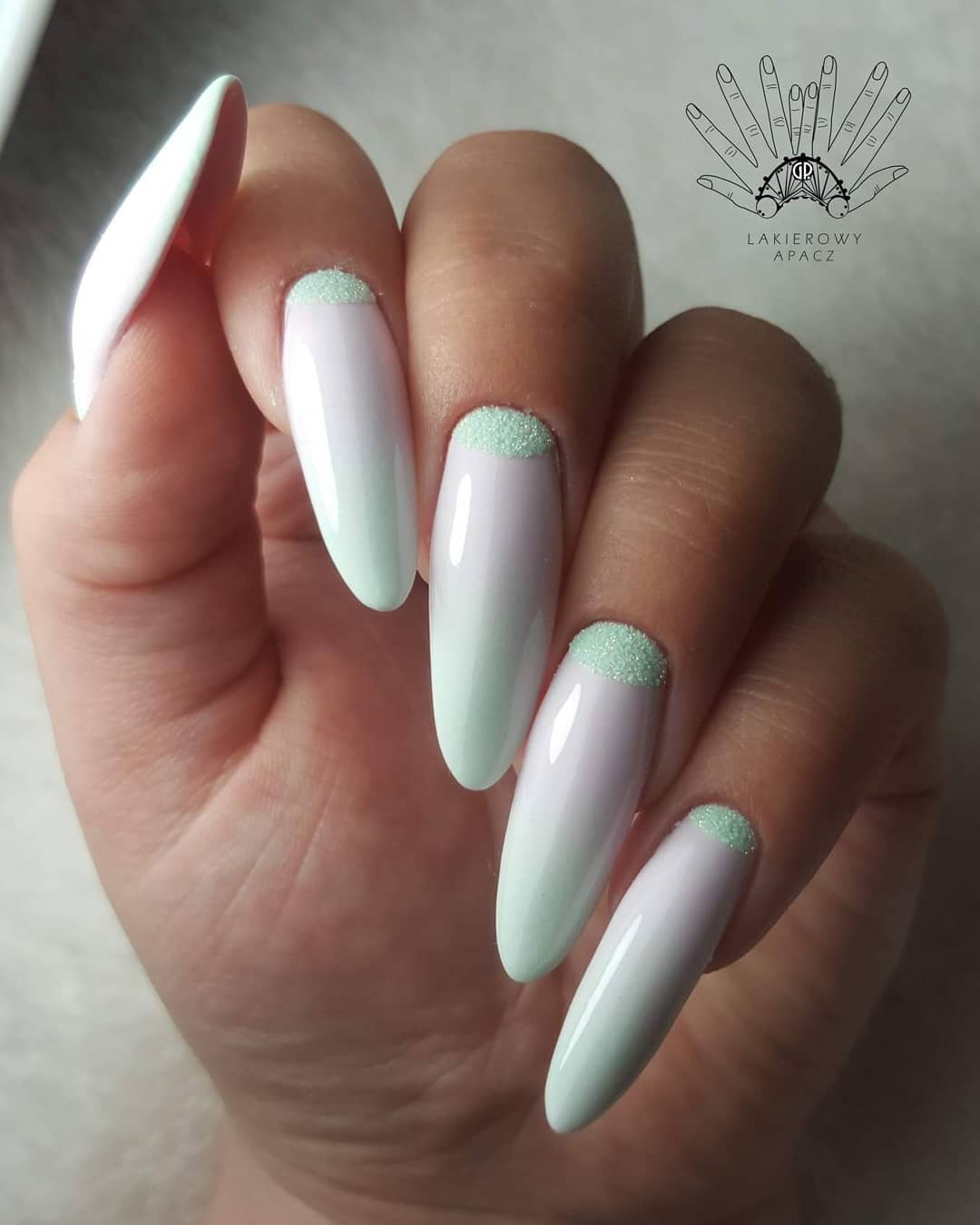 Sizzling Hot Designs: Summer Ombre Nails to Elevate Your Look