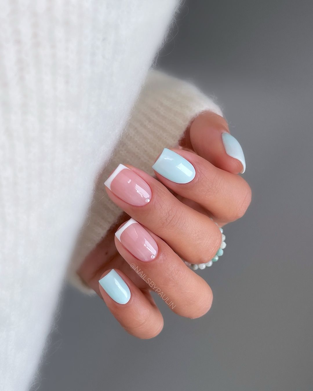 Sunny Chic: Embrace Effortless Elegance with Natural Summer Nails 2024