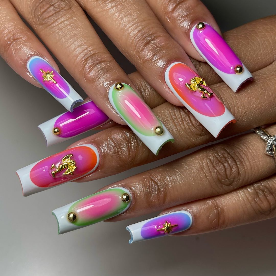 Trendy Acrylic Colors and Designs for Your Summer Nail Inspiration