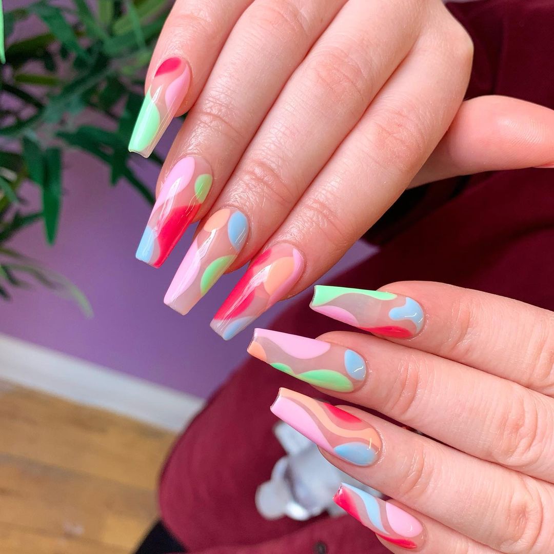 Elevate Your Style: Trendsetting Summer Coffin Nails of 2024