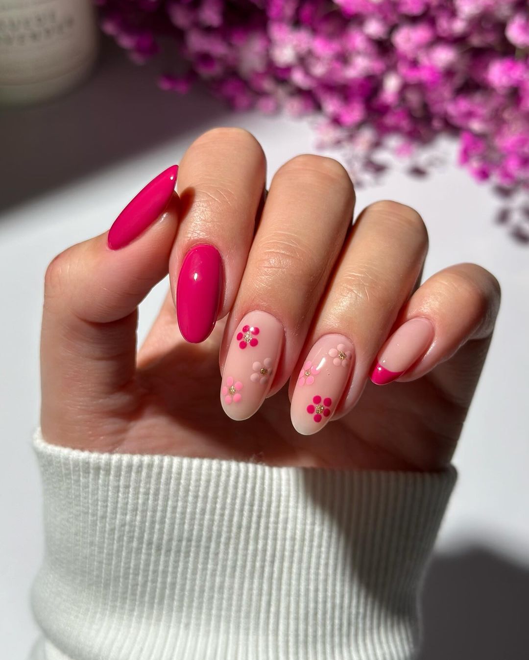 Get Creative: Summer Oval Nail Designs & Color Ideas to Elevate Your Look