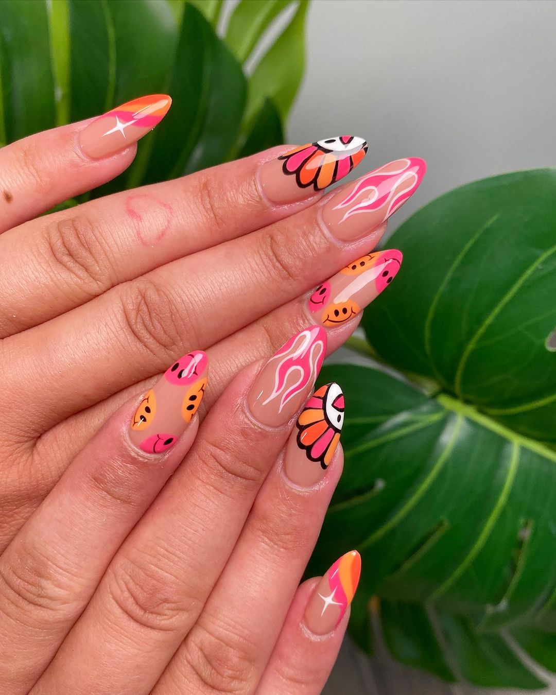 Sizzling Summer Almond Nails: Colorful Designs and Ideas