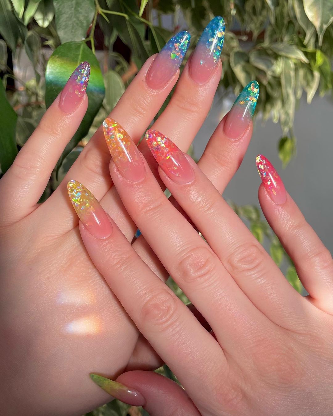 Sizzling Hot Designs: Summer Ombre Nails to Elevate Your Look