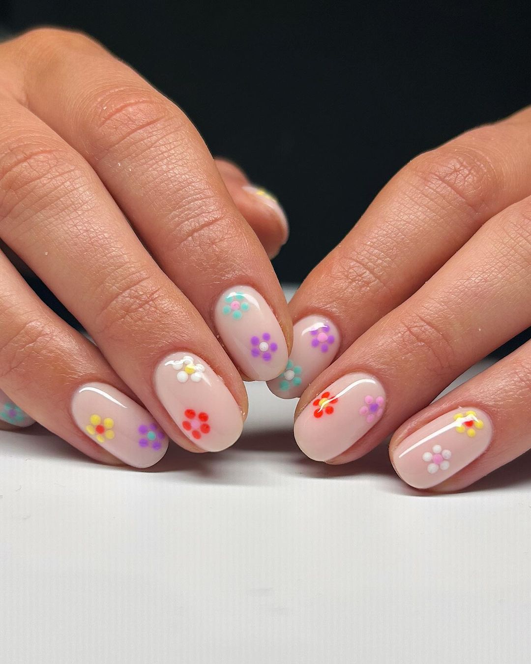 Stay Cool and Chic: Summer Short Acrylic Nail Designs