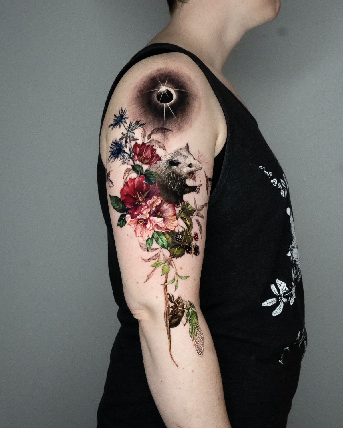 Tattoo artist Chou / Daye