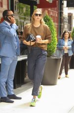 MARIA SHARAPOVA Out and About in New York 05/07/2019