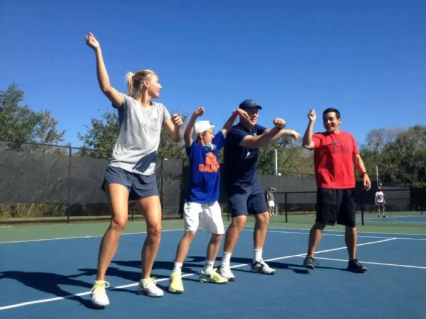 Maria Sharapova tries Gangnam Style dance