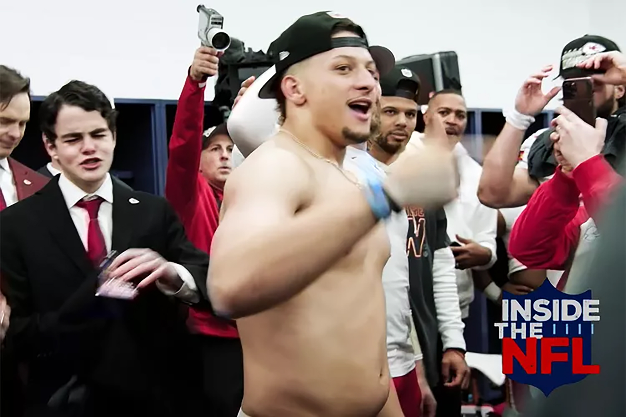 Patrick Mahomes shirtless