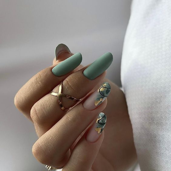 July Nail Ideas 2024: Trendy Nail Designs to Try This Summer