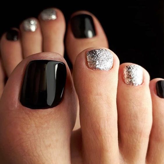 Summer Toe Nail 2024: Trendy Tips for Perfectly Pedicured Toes