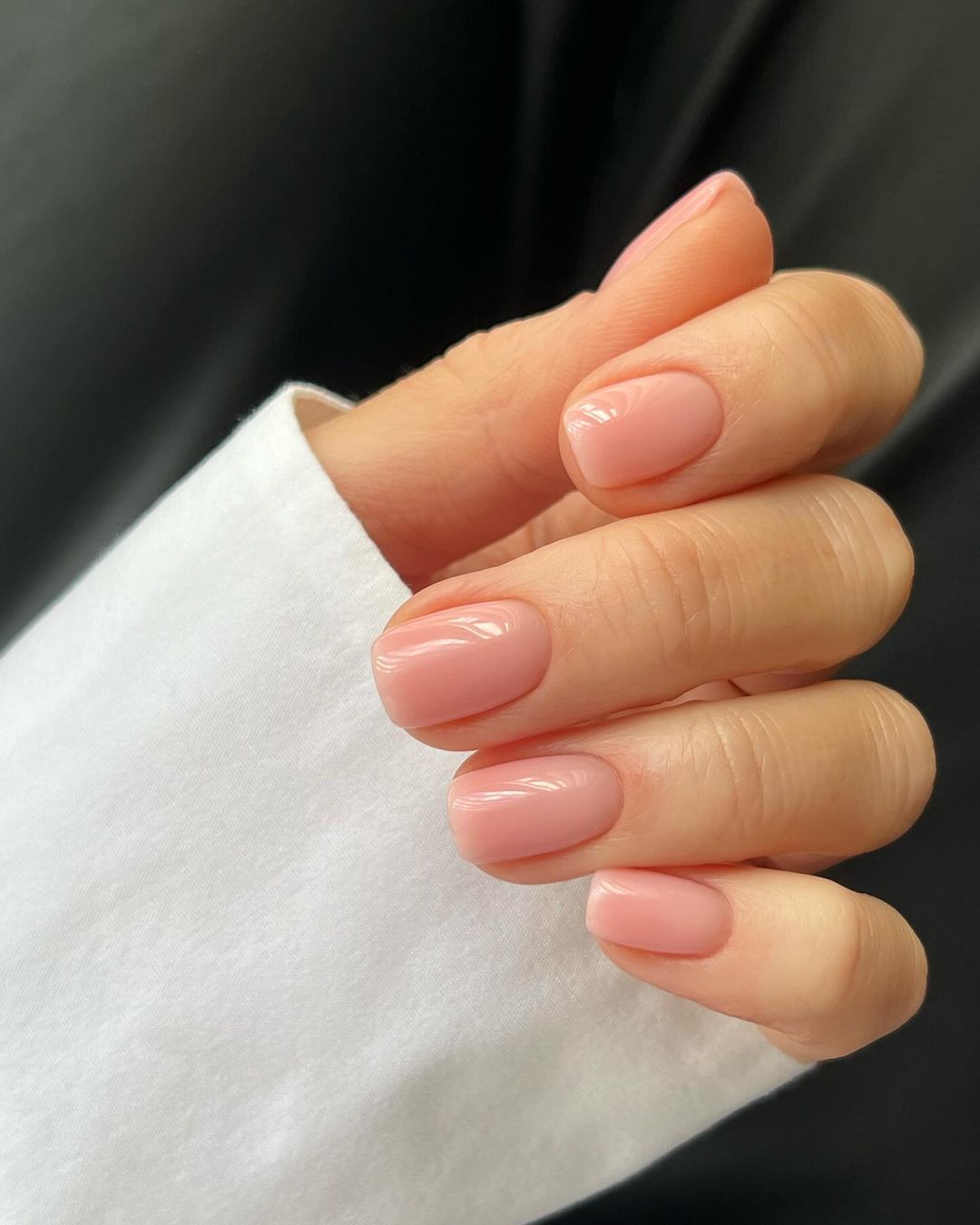 29 Elegant Ideas for Nude Fall Nails 2024