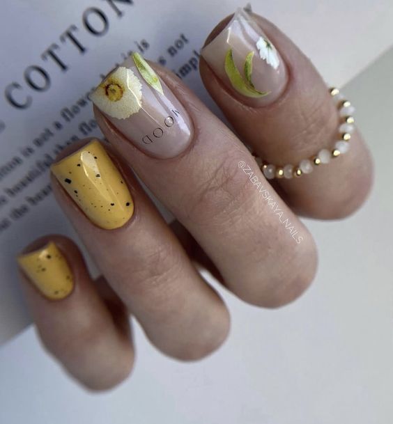 Vacation Nails 2024: Nail Art Ideas to Elevate Your Getaway Look