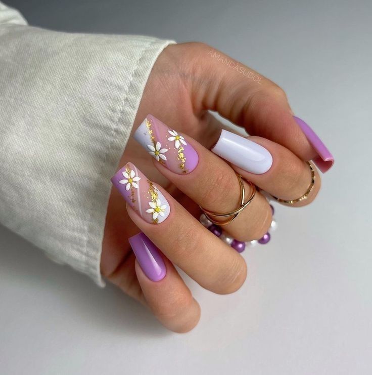 June Nail Ideas 2024: Nail the Perfect Summer Look