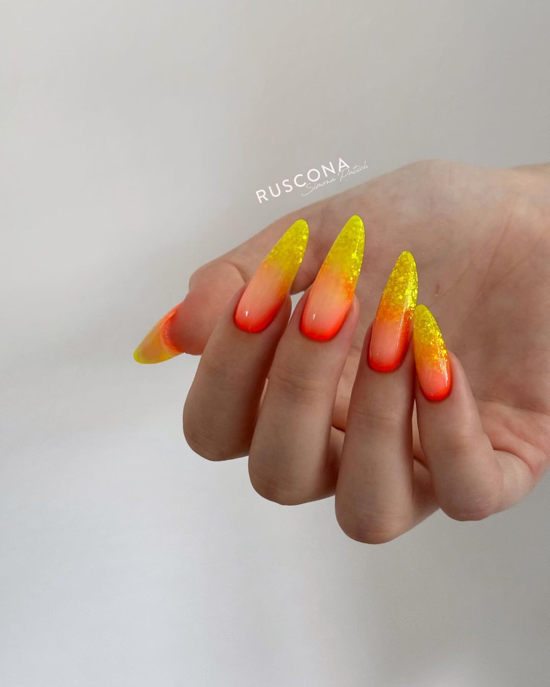 25 Ideas for Orange Fall Nails