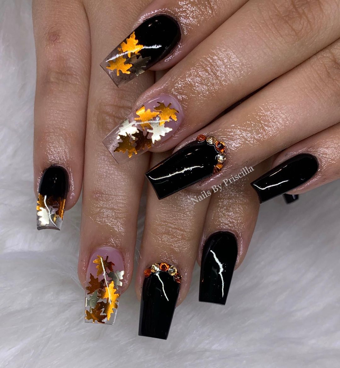 29 Stunning Ideas for Black Fall Nails 2024