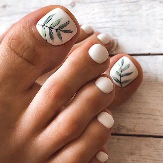 Summer Toe Nail 2024: Trendy Tips for Perfectly Pedicured Toes