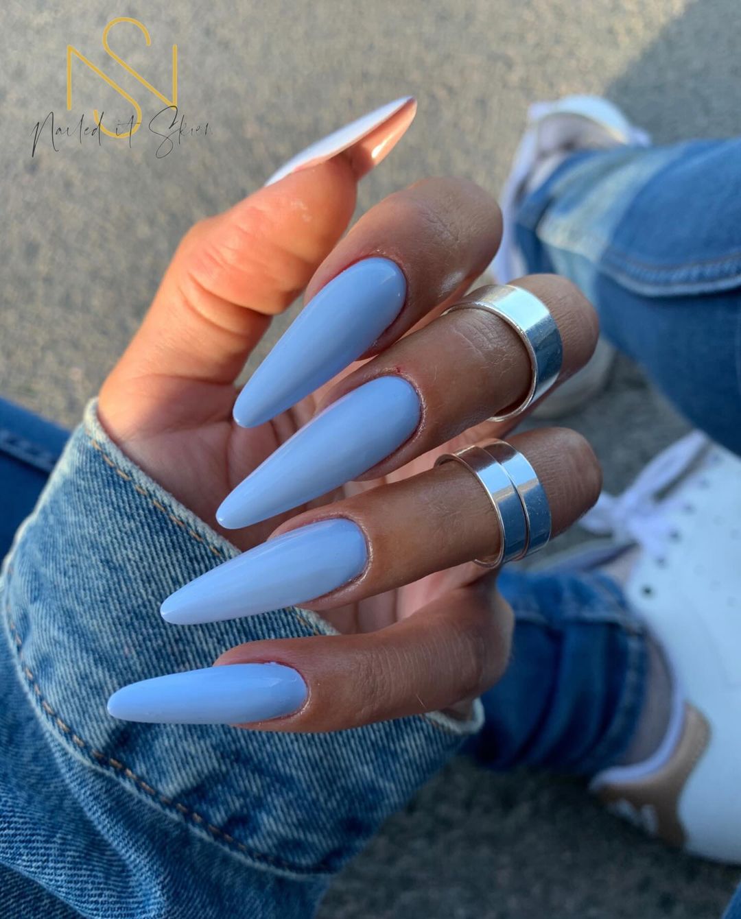 Blue Fall Nails 2024: 29 Ideas to Inspire Your Next Manicure