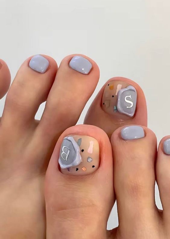 Trendy Toes: Top Summer Toe Nail Colors of 2024