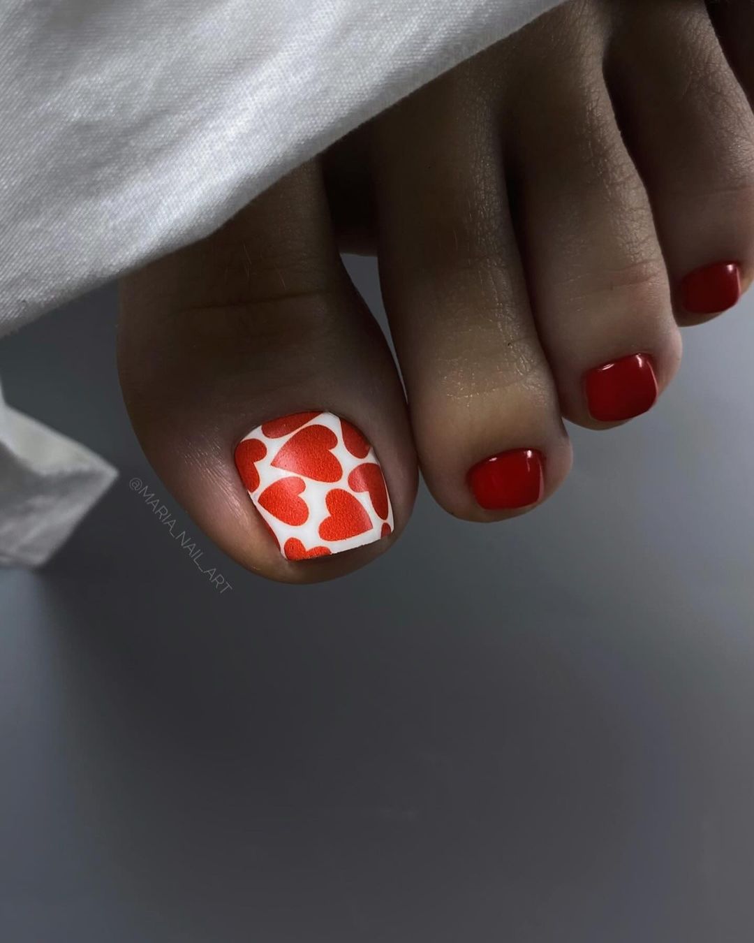 Fall Toe Nail Colors: 27 Stunning Ideas for the Season