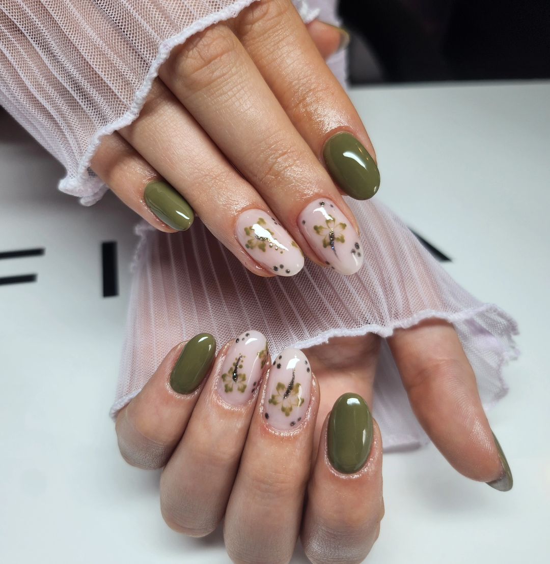 29 Ideas for Fall Green Nails