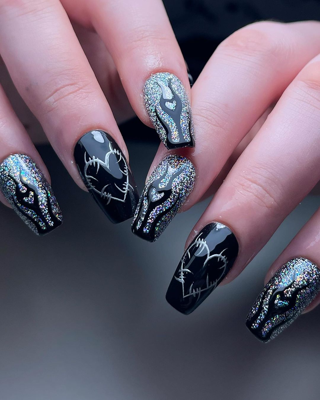 29 Stunning Ideas for Black Fall Nails 2024