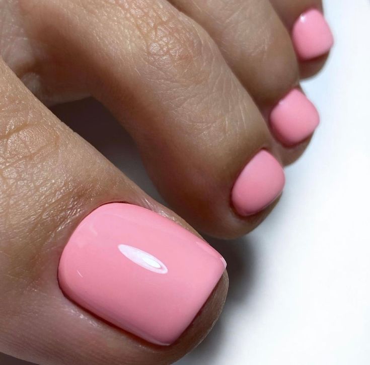 Summer Toe Nail 2024: Trendy Tips for Perfectly Pedicured Toes