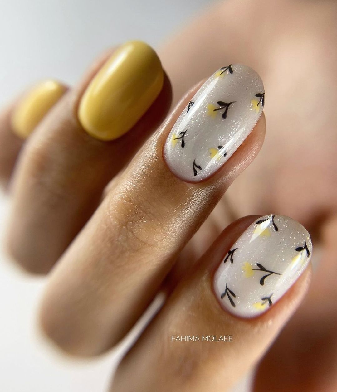 27 Gorgeous Fall Acrylic Nail Ideas You'll Want to Try