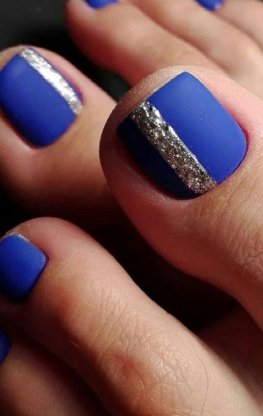 Trendy Toes: Top Summer Toe Nail Colors of 2024