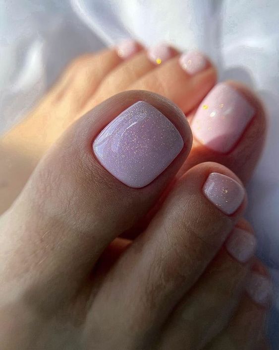 Summer Toe Nail 2024: Trendy Tips for Perfectly Pedicured Toes