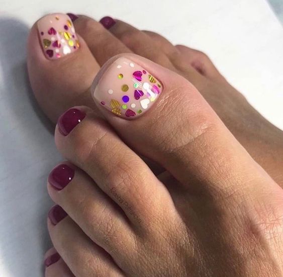 Trendy Toes: Top Summer Toe Nail Colors of 2024