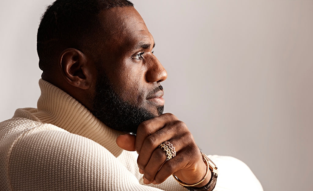 Siêu sao bóng rổ LeBron James bị kiện đòi bồi thường 3,5 tỷ vì sử dụng ảnh... chụp chính mình trên trang cá nhân - Ảnh 3.