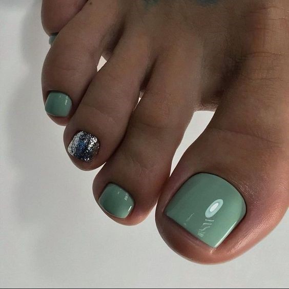 Summer Toe Nail 2024: Trendy Tips for Perfectly Pedicured Toes