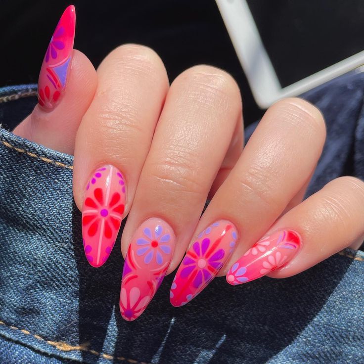 June Nail Ideas 2024: Nail the Perfect Summer Look