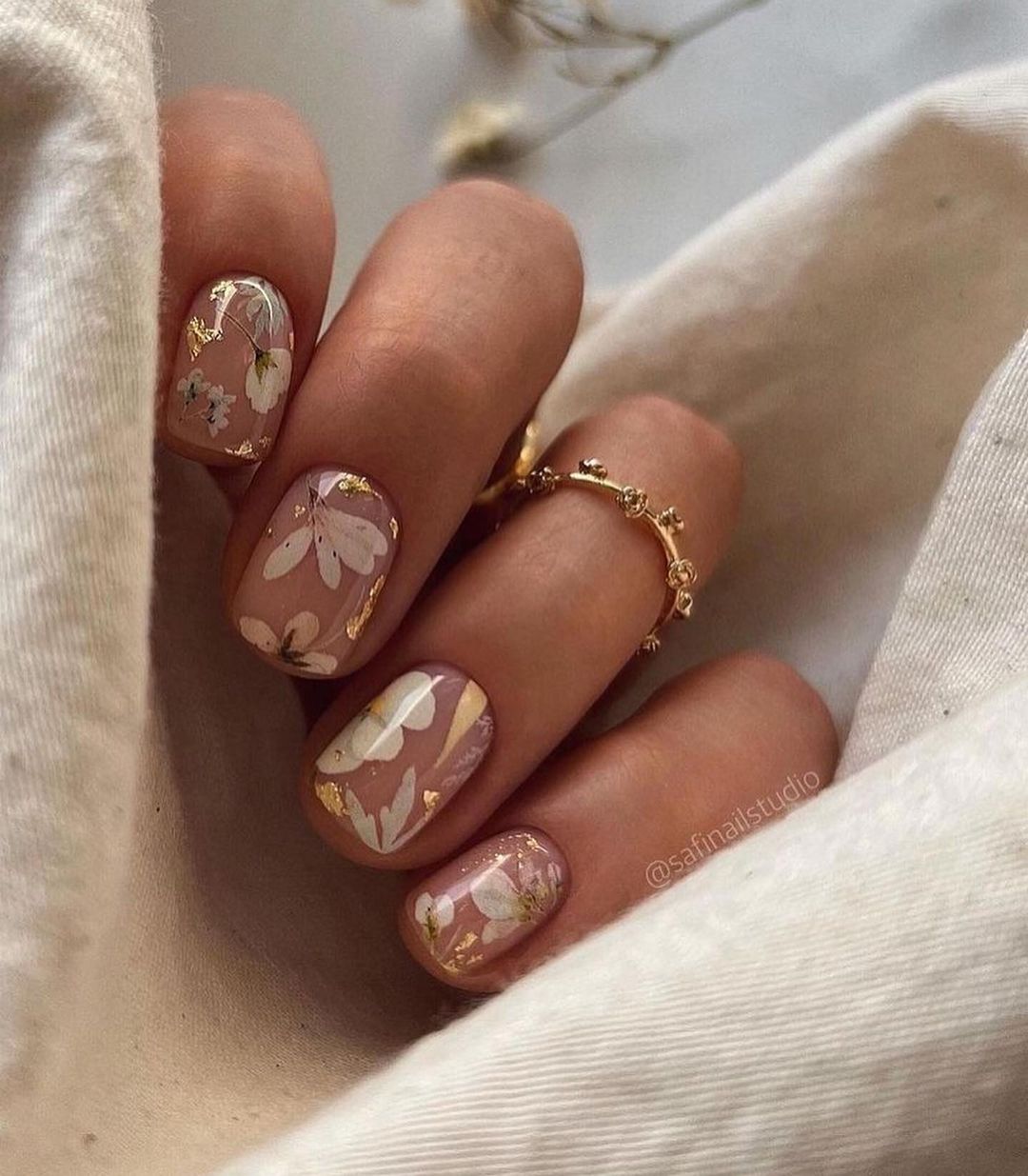 Fall Wedding Nails 2024: 29 Elegant Ideas for Your Big Day