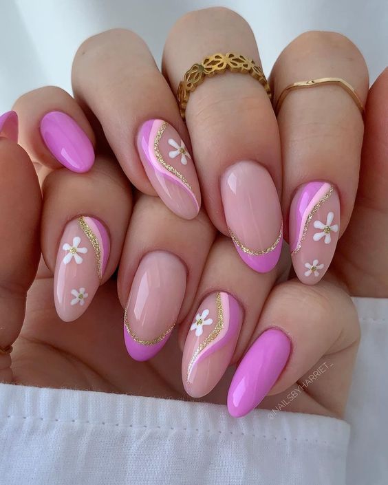 June Nail Ideas 2024: Nail the Perfect Summer Look