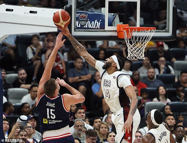 Anthony Davis impressively blocked Nikola Jokic, who struggled in Abu Dhabi, in the first half