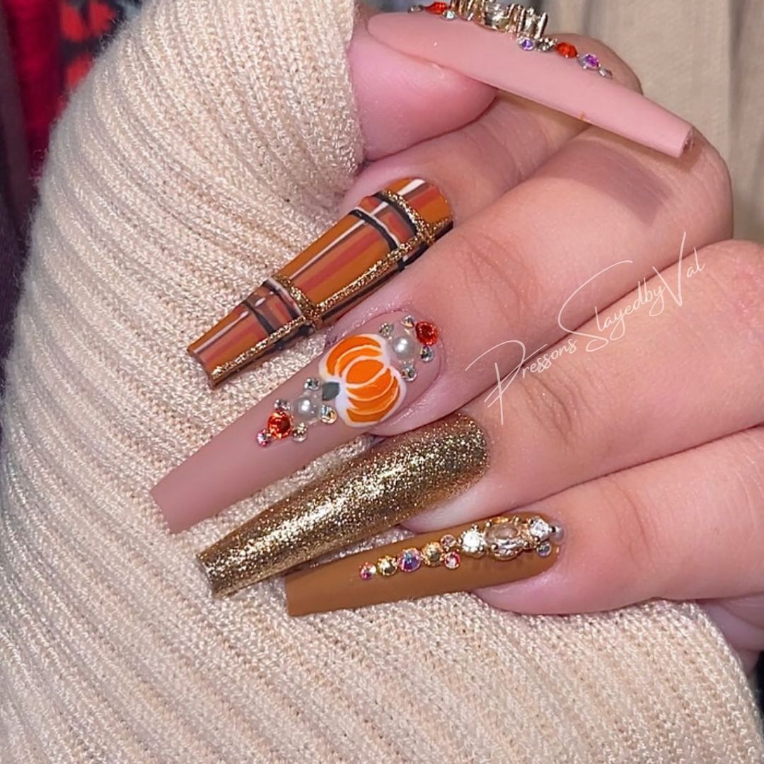 25 Creative Ideas for Fall Pumpkin Nails 2024