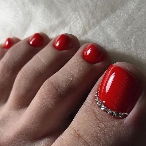 Summer Toe Nail 2024: Trendy Tips for Perfectly Pedicured Toes