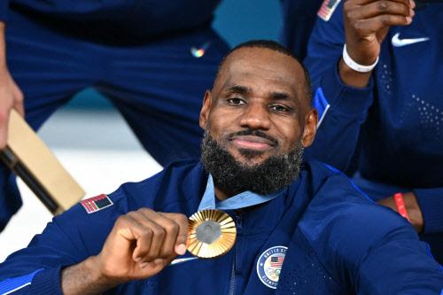 Basketball legend LeBron James 'super humbled' by third Olympic gold,  basketball legend, lebron james, olympic gold, Los Angeles Lakers, United  States